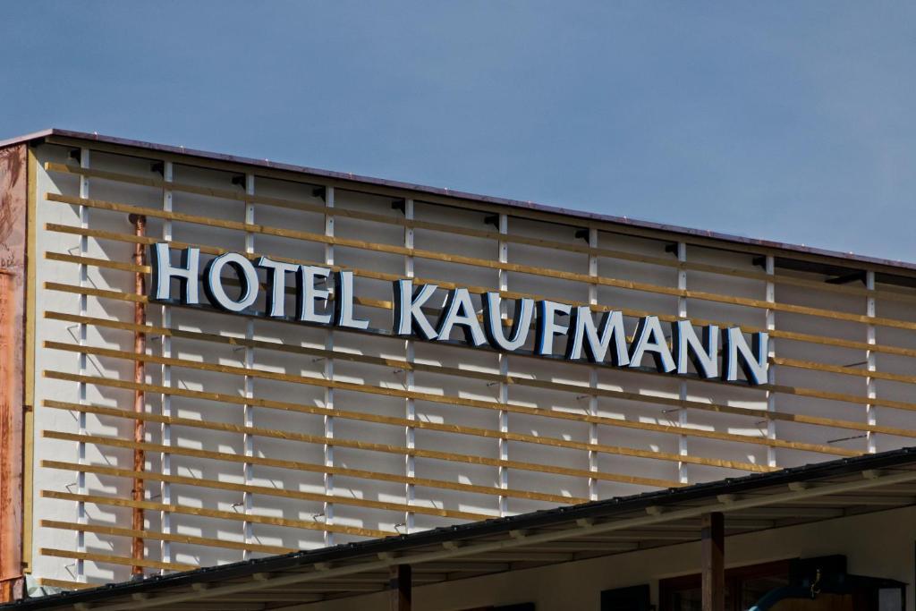 Hotel Kaufmann Roßhaupten Εξωτερικό φωτογραφία